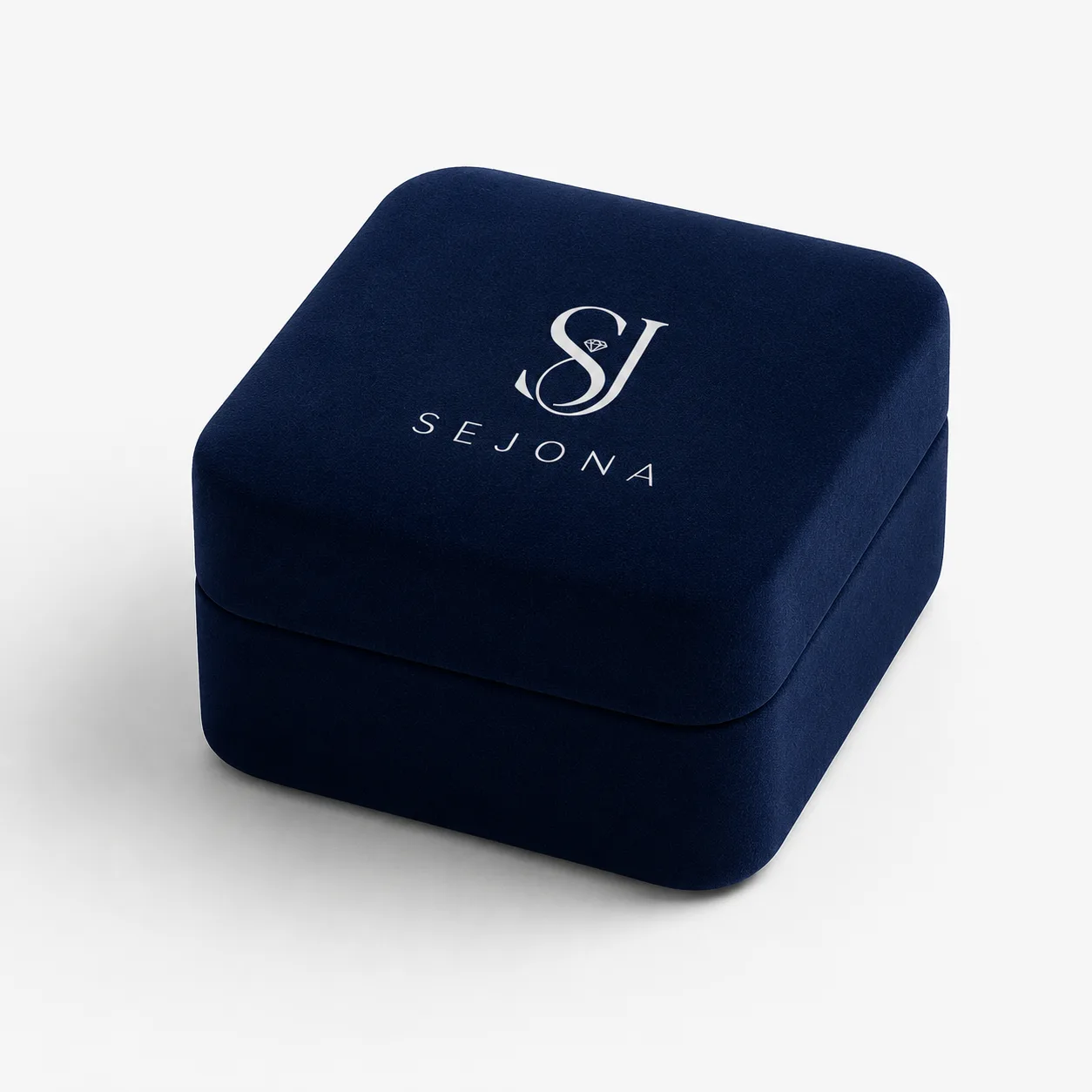 Sejuna velvet ring box, closed
